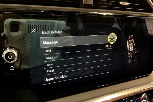 Used 2024 Onyx Black GMC Denali Ultimate image 41
