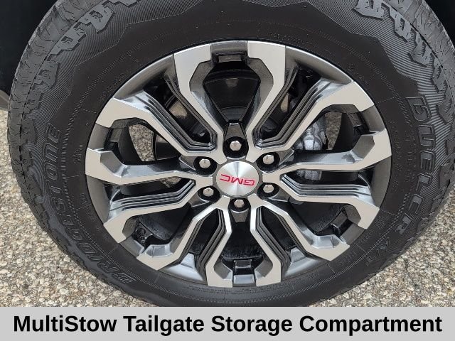 Used 2025 Glacier Metallic GMC Denali image 24