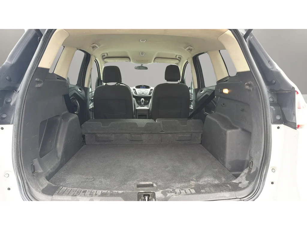 Used 2014 Oxford White Ford SE image 17