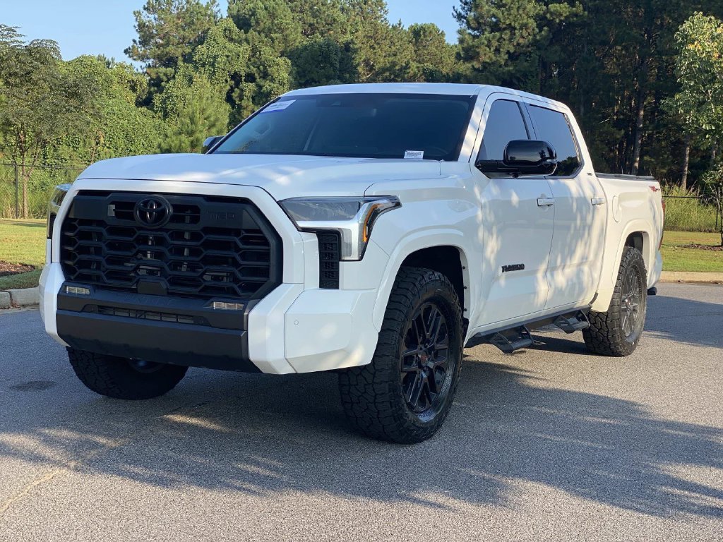 Certified Used 2022 White Toyota SR5 image 8