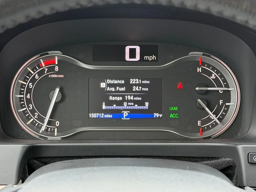 Used 2016 Green Honda Touring image 32