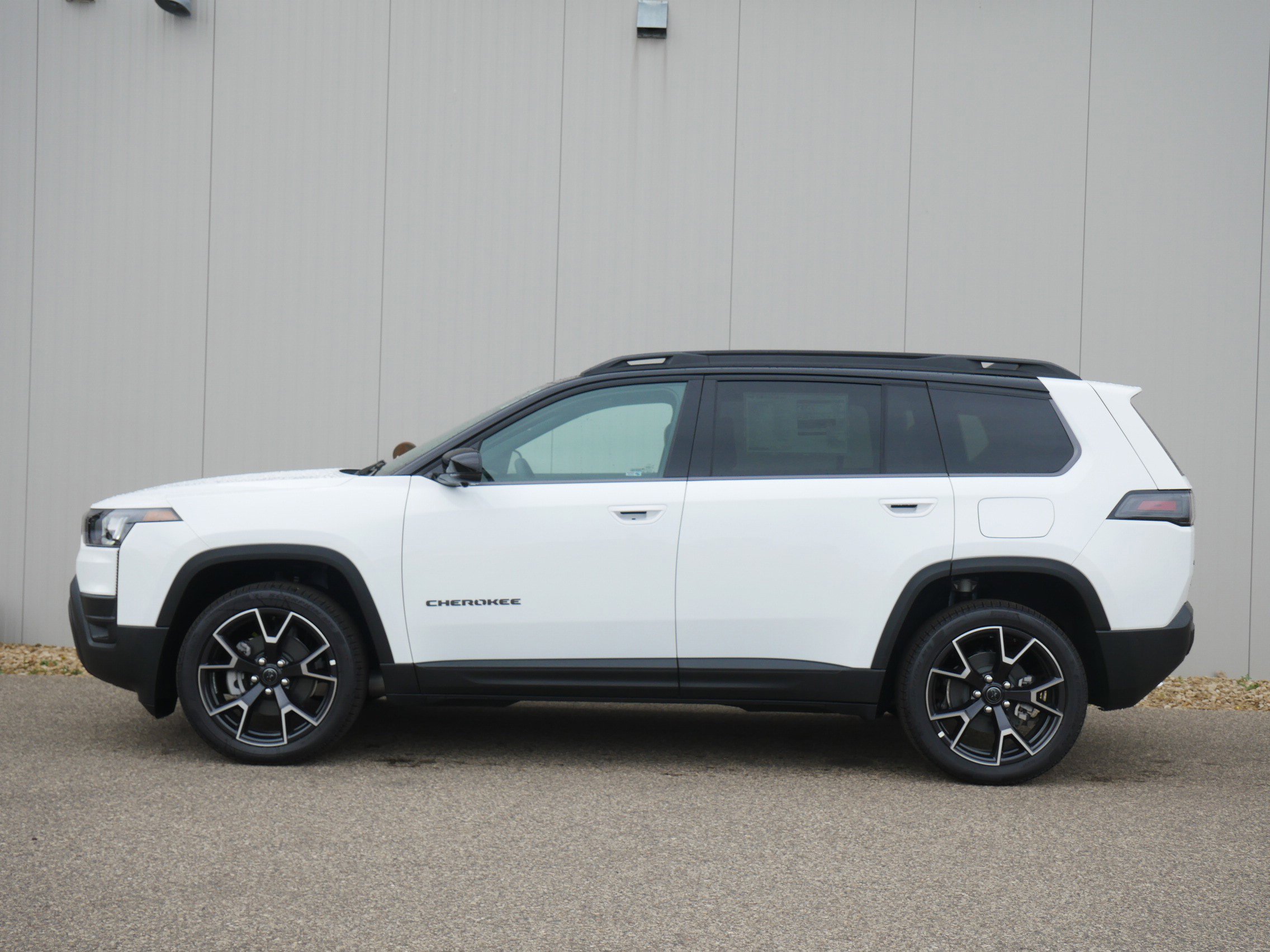 New 2026 Bright White Clear-Coat Exterior Paint Jeep Overland image 2