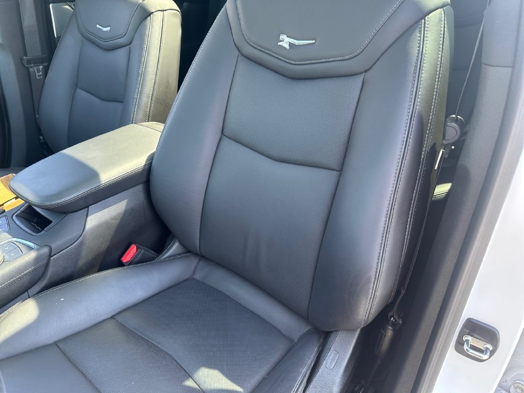 Used 2023 White Cadillac Premium Luxury image 26