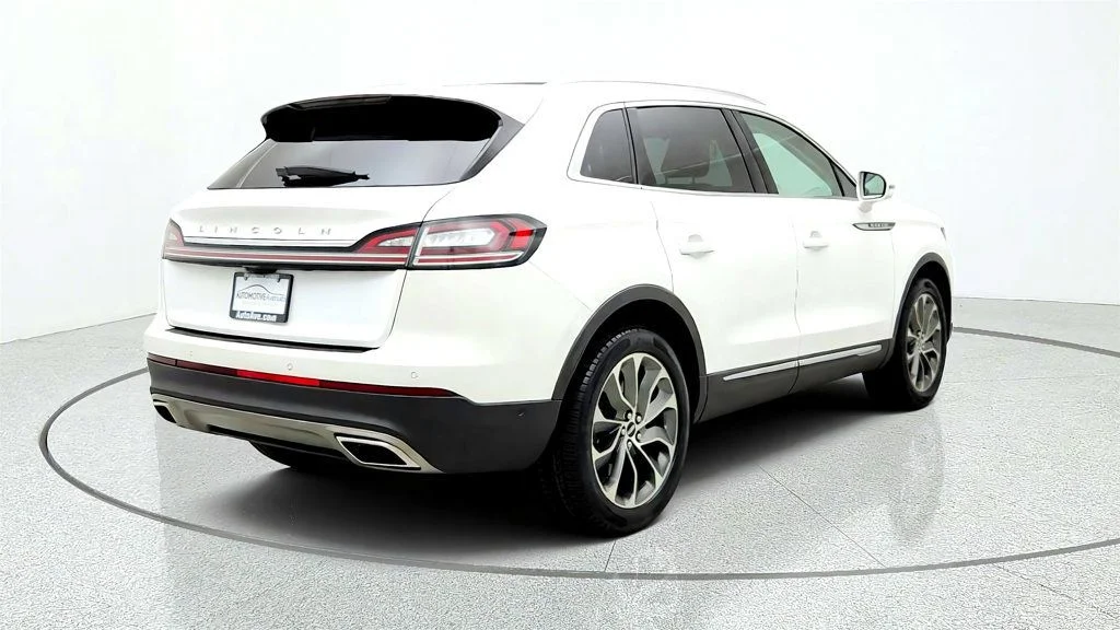 Used 2023 Pristine White Metallic Tri-Coat Lincoln Reserve AWD w/ 2.7L Twin-Turbo V6 & Co-Pilot360 Plus image 5