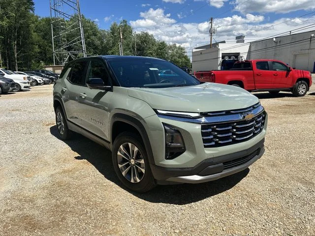 Used 2025 Green Chevrolet LT image 11