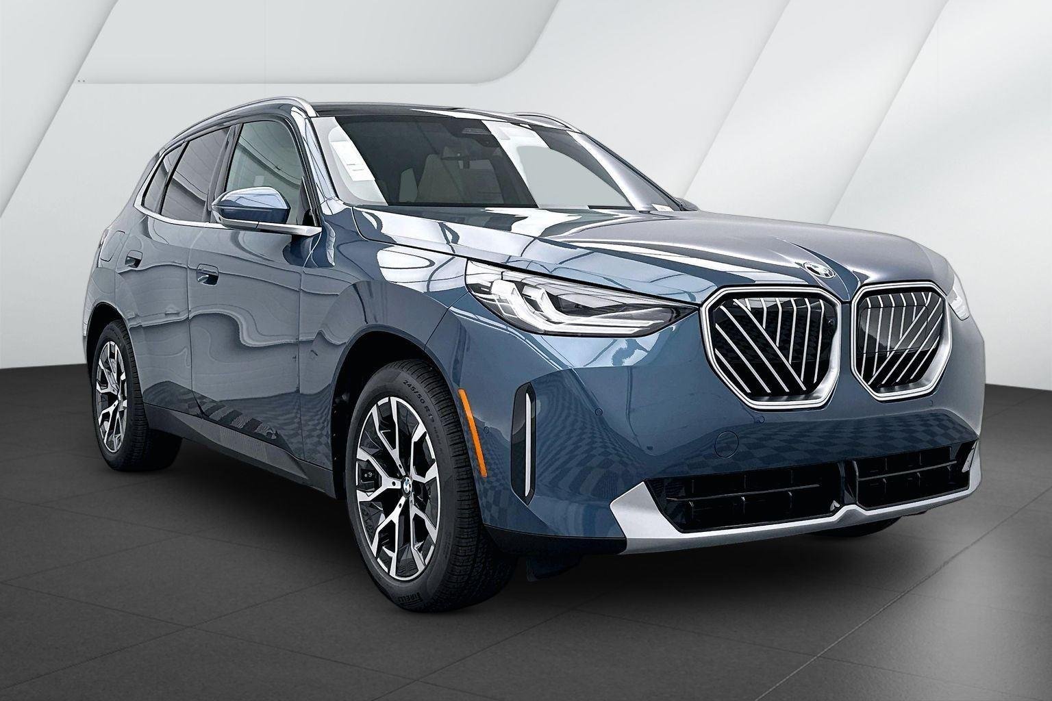 2026 BMW X3 30 XDRIVE's photo