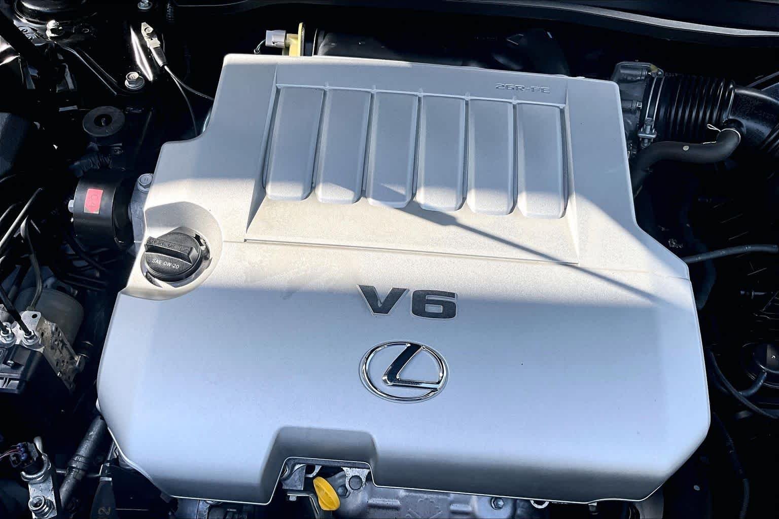 Used 2015 Obsidian Lexus  image 31