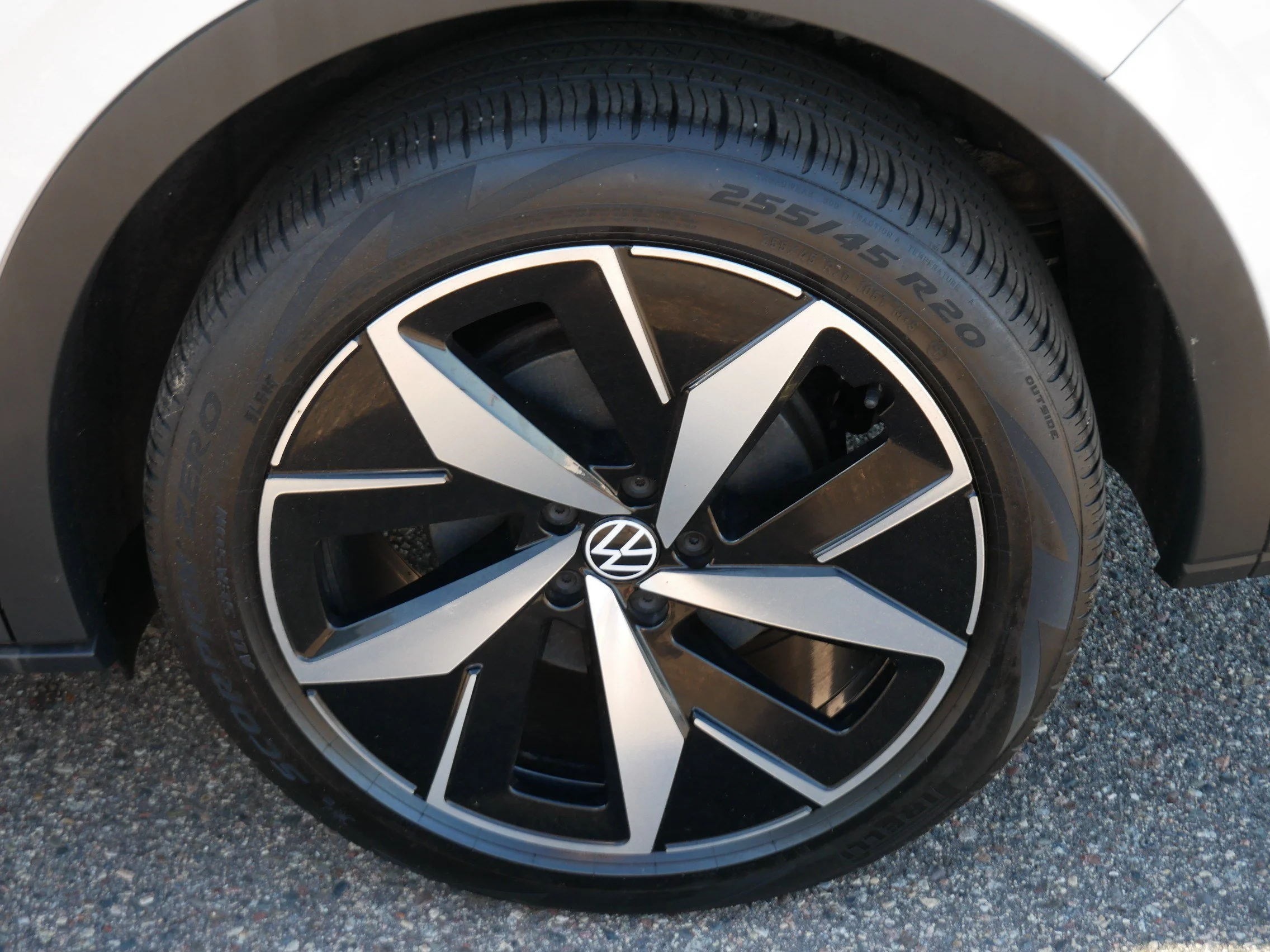 Certified Used 2023 Opal White Pearl Volkswagen Pro S image 14