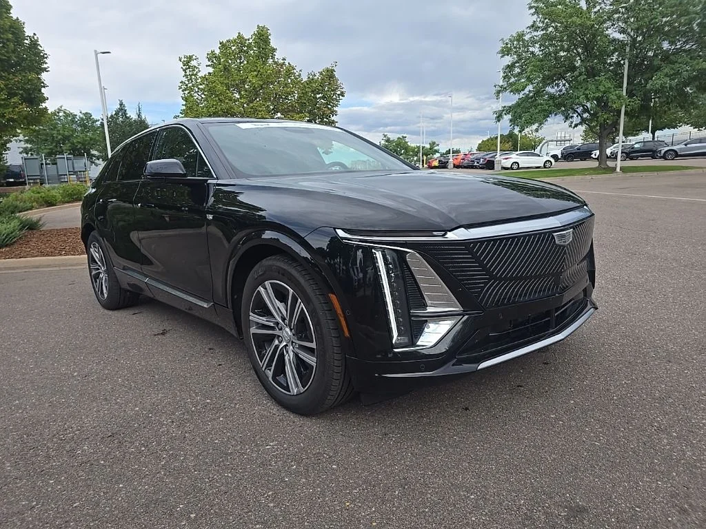 Used 2024 Black Cadillac Luxury image 7