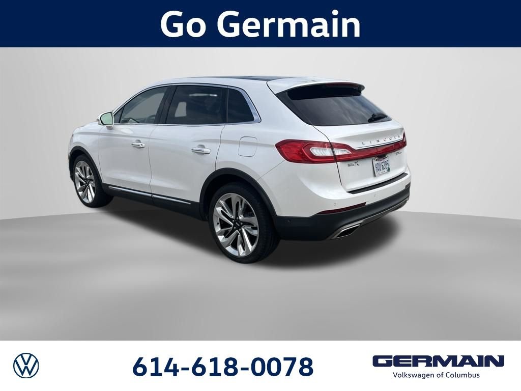 Used 2018 White Lincoln Reserve image 4