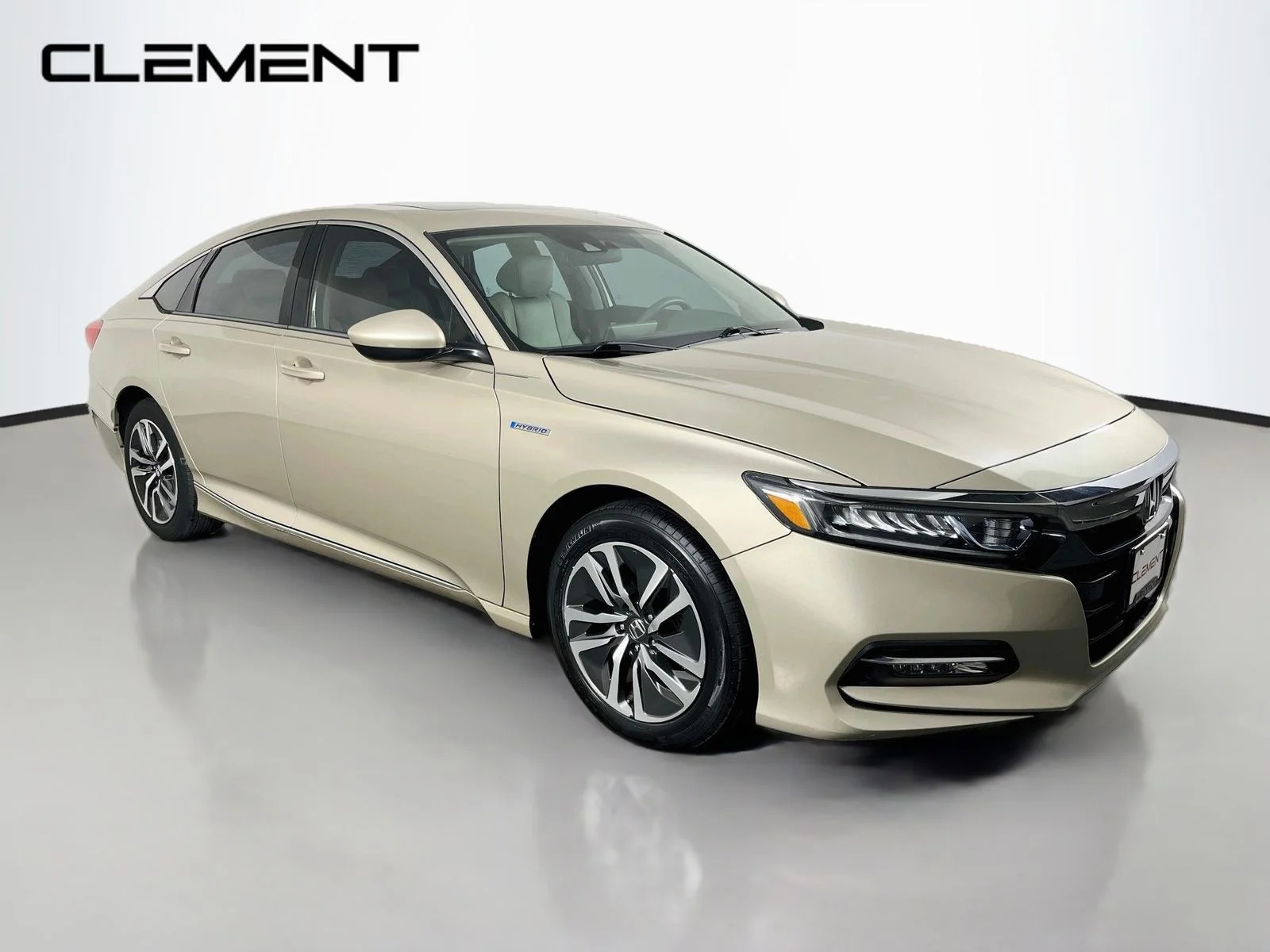 Used 2019 Beige Honda EX image 4
