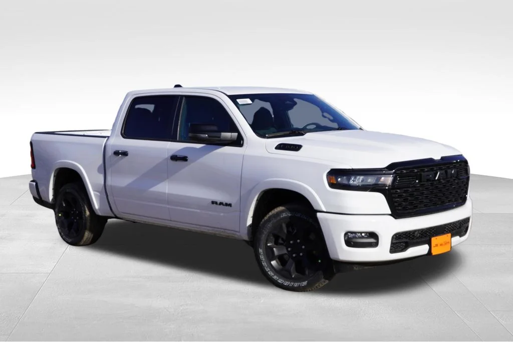 2026 RAM 1500 Big Horn/Lone Star 4x4 Crew Cab 5'7's photo