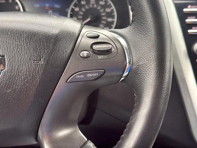 Used 2020 Gray Nissan SL image 20