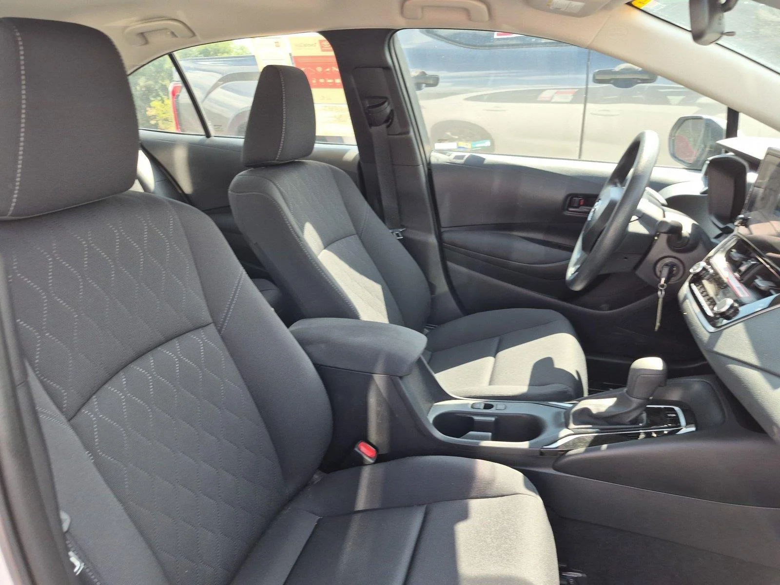 Used 2026 Ice Cap Toyota LE image 33
