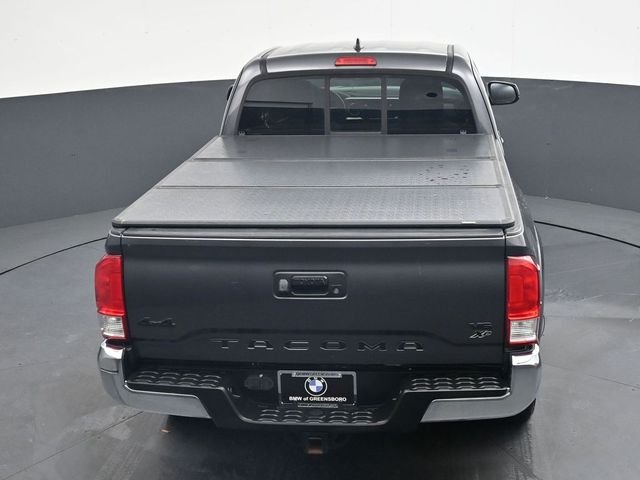 Used 2016 Gray Toyota SR5 image 23