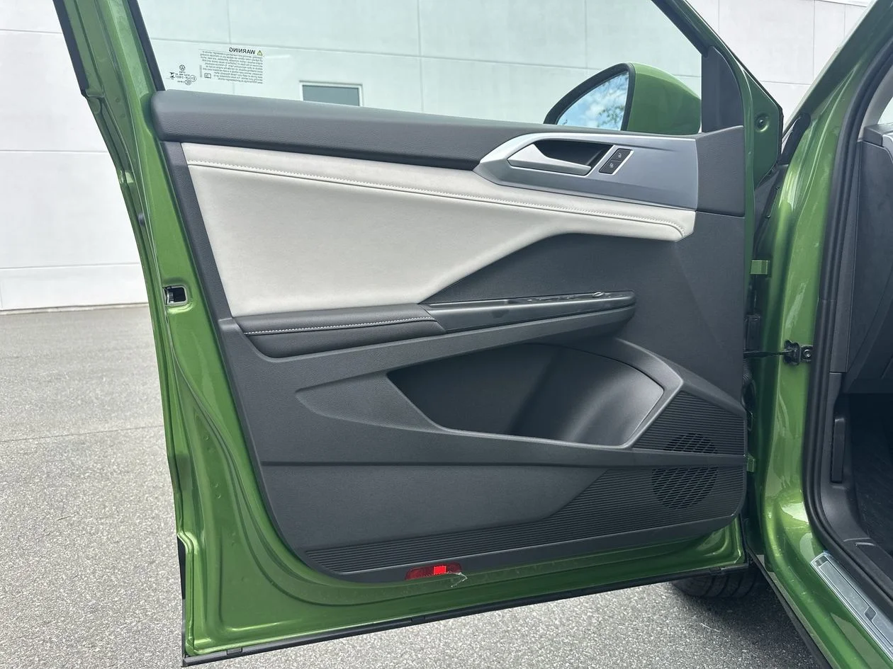 New 2026 Green Volkswagen 1.5T SE image 14