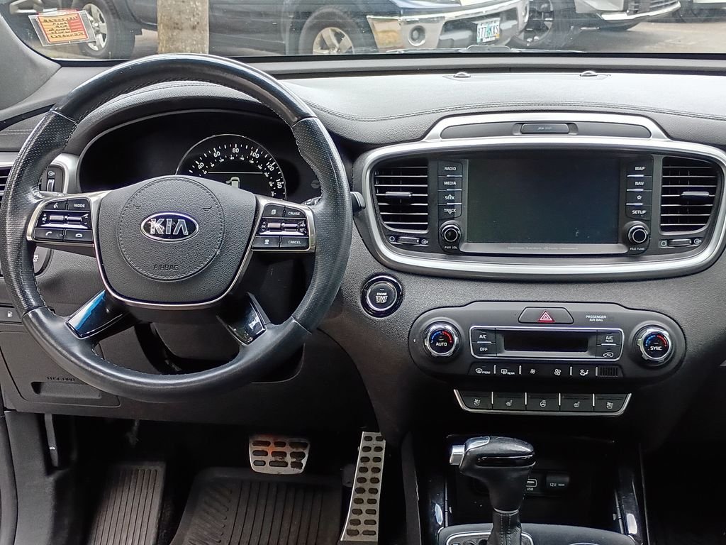 Used 2019 Snow White Pearl Kia SX Limited image 20