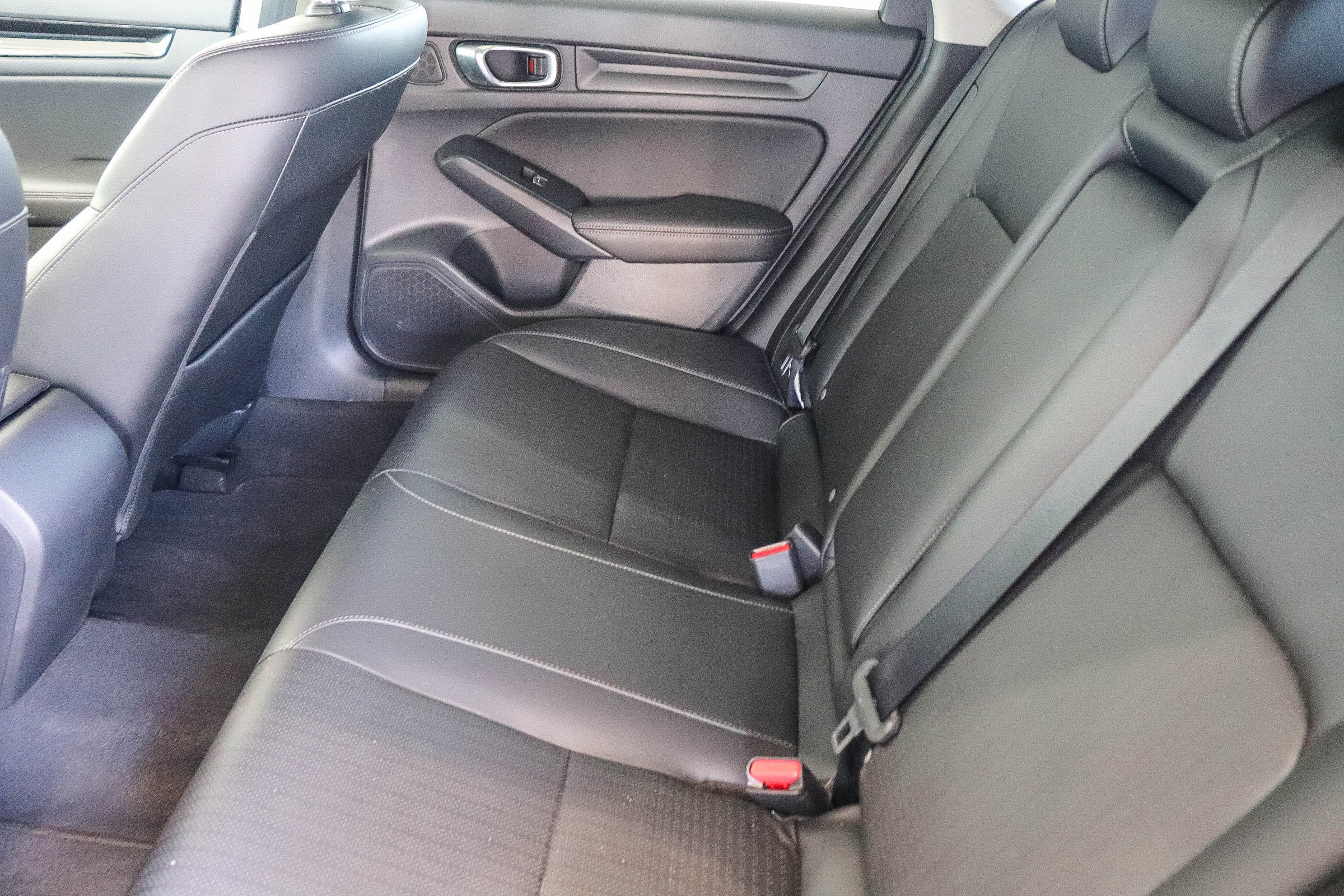 2024 Honda Civic Hatchback EX-L - Photo 57