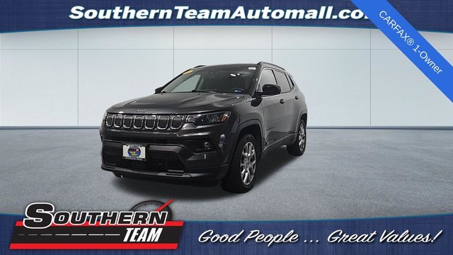 2022 Jeep Compass Latitude Lux