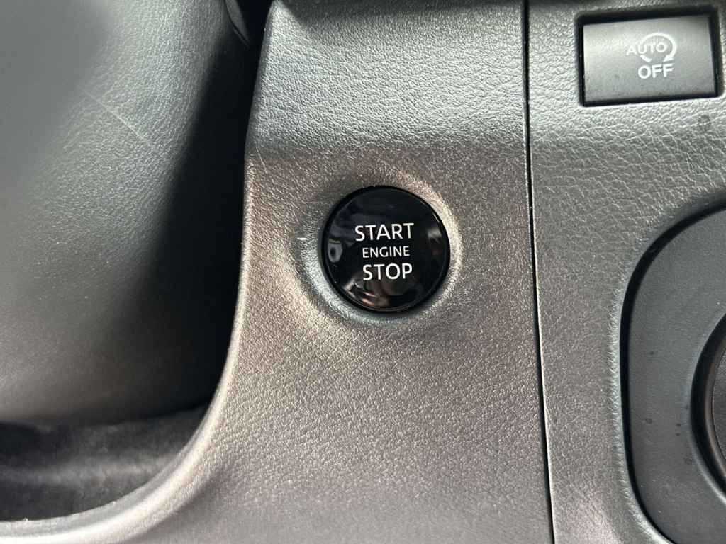 Used 2026 Black Nissan PRO-4X image 44