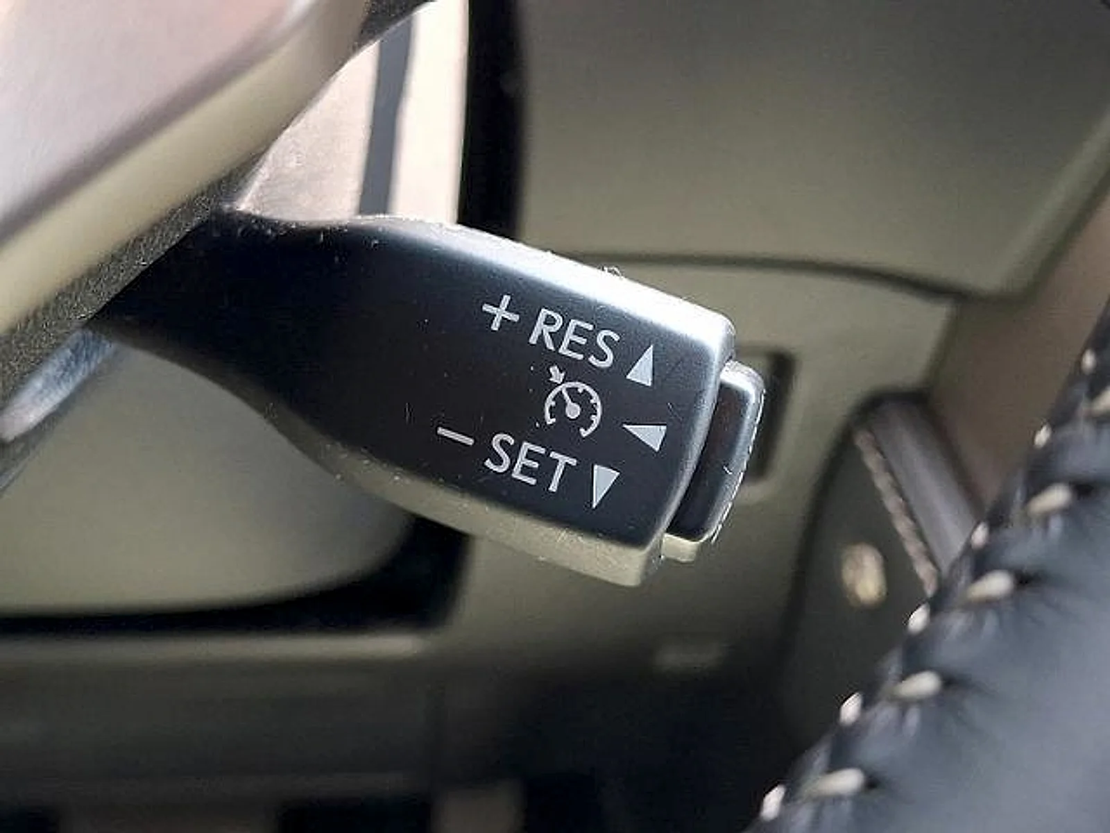 Used 2017 Nebula Gray Pearl Lexus  image 26