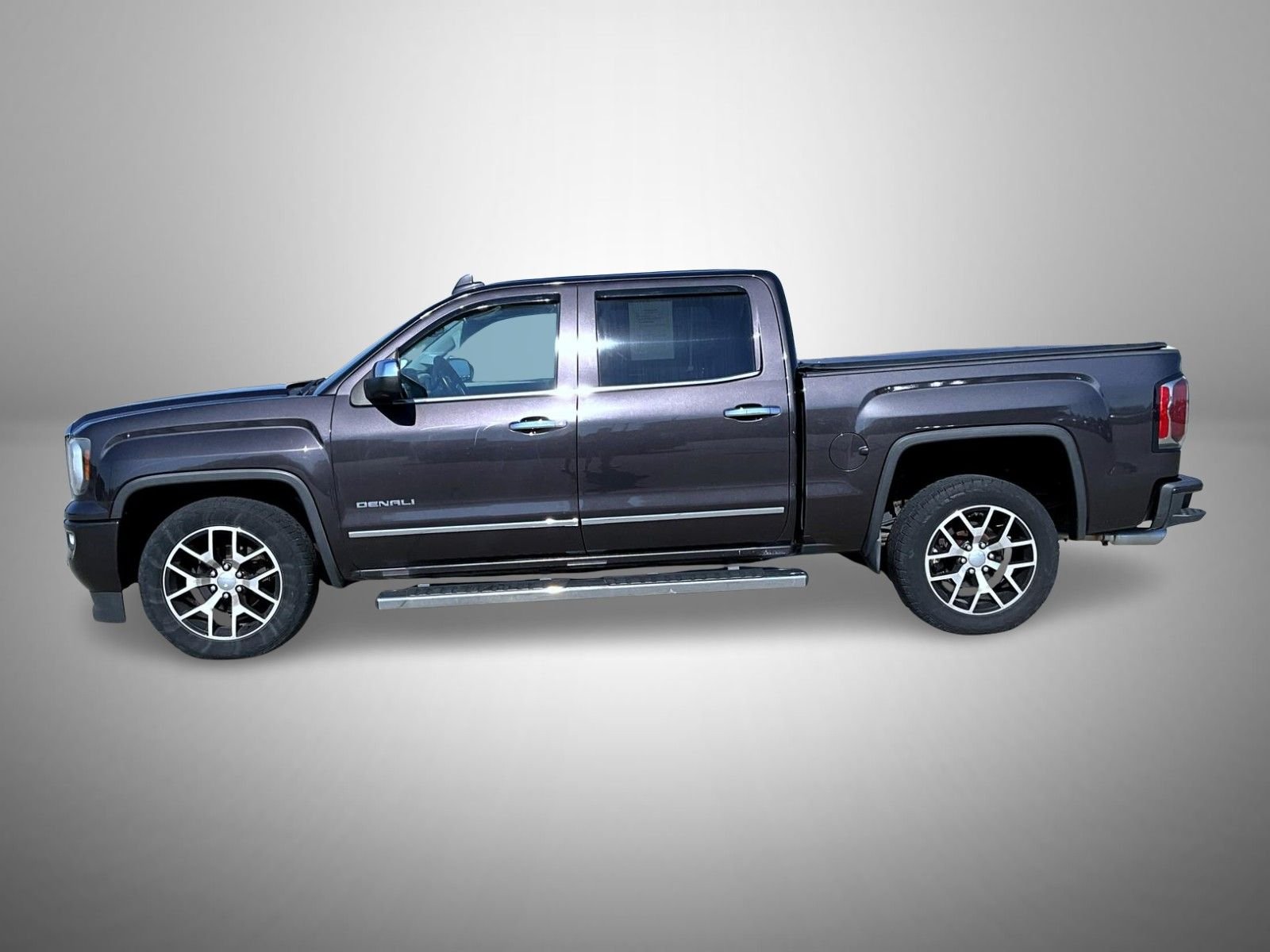 Used 2016 Gray GMC Denali image 8