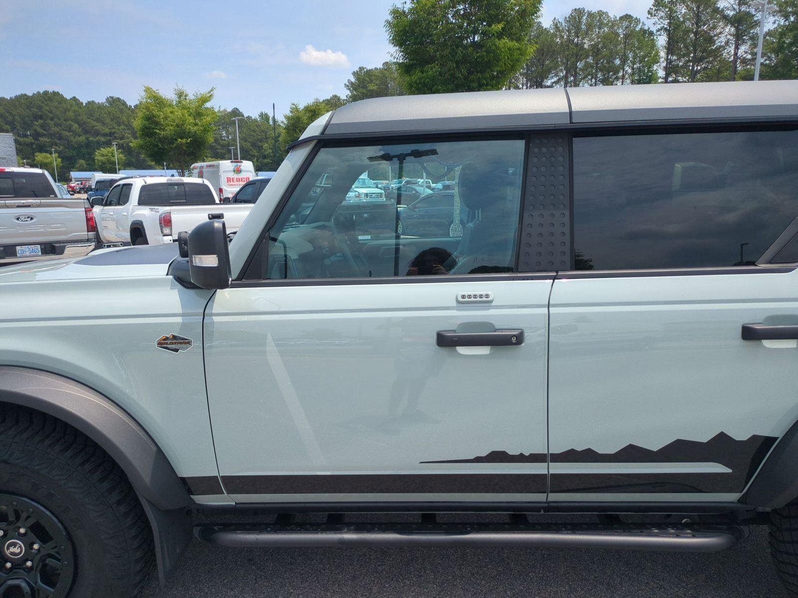 Used 2023 Cactus Gray Ford Wildtrak Advanced image 15