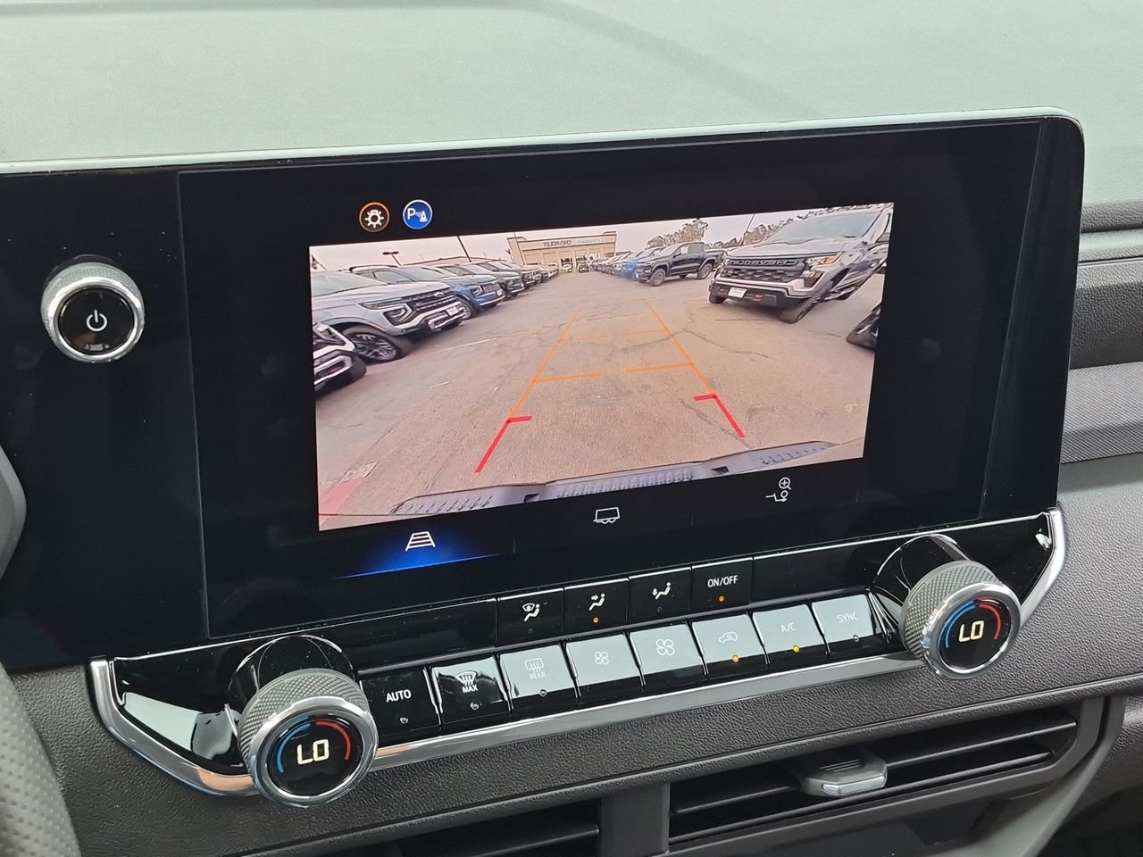 2026 Chevrolet Colorado Trail Boss - Photo 15