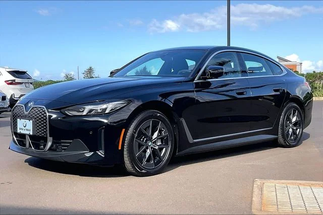 2025 BMW i4 eDrive40