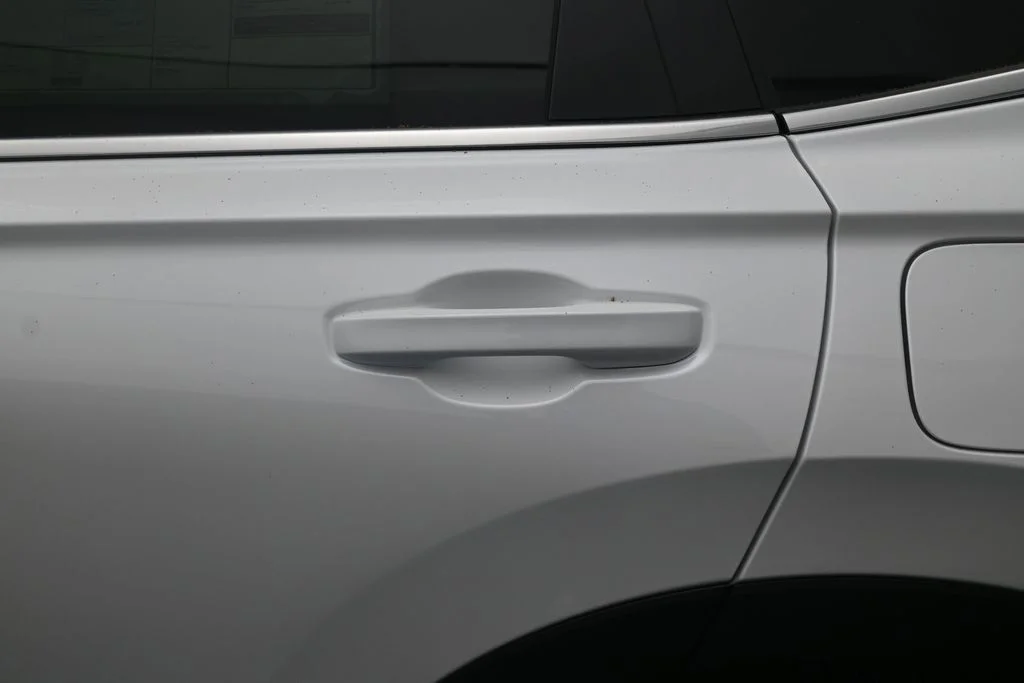 New 2026 Platinum White Pearl Honda EX image 11