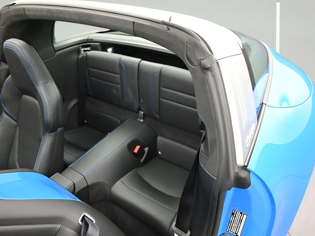 2022 Porsche 911 S - Photo 7