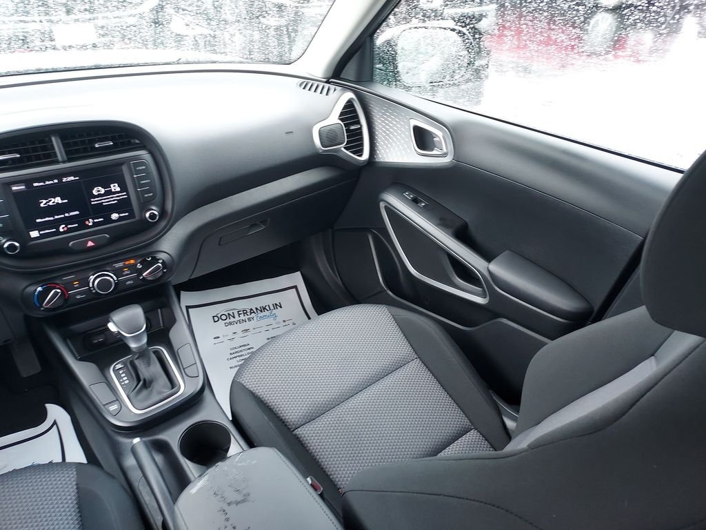 Used 2025 Black Kia LX image 11