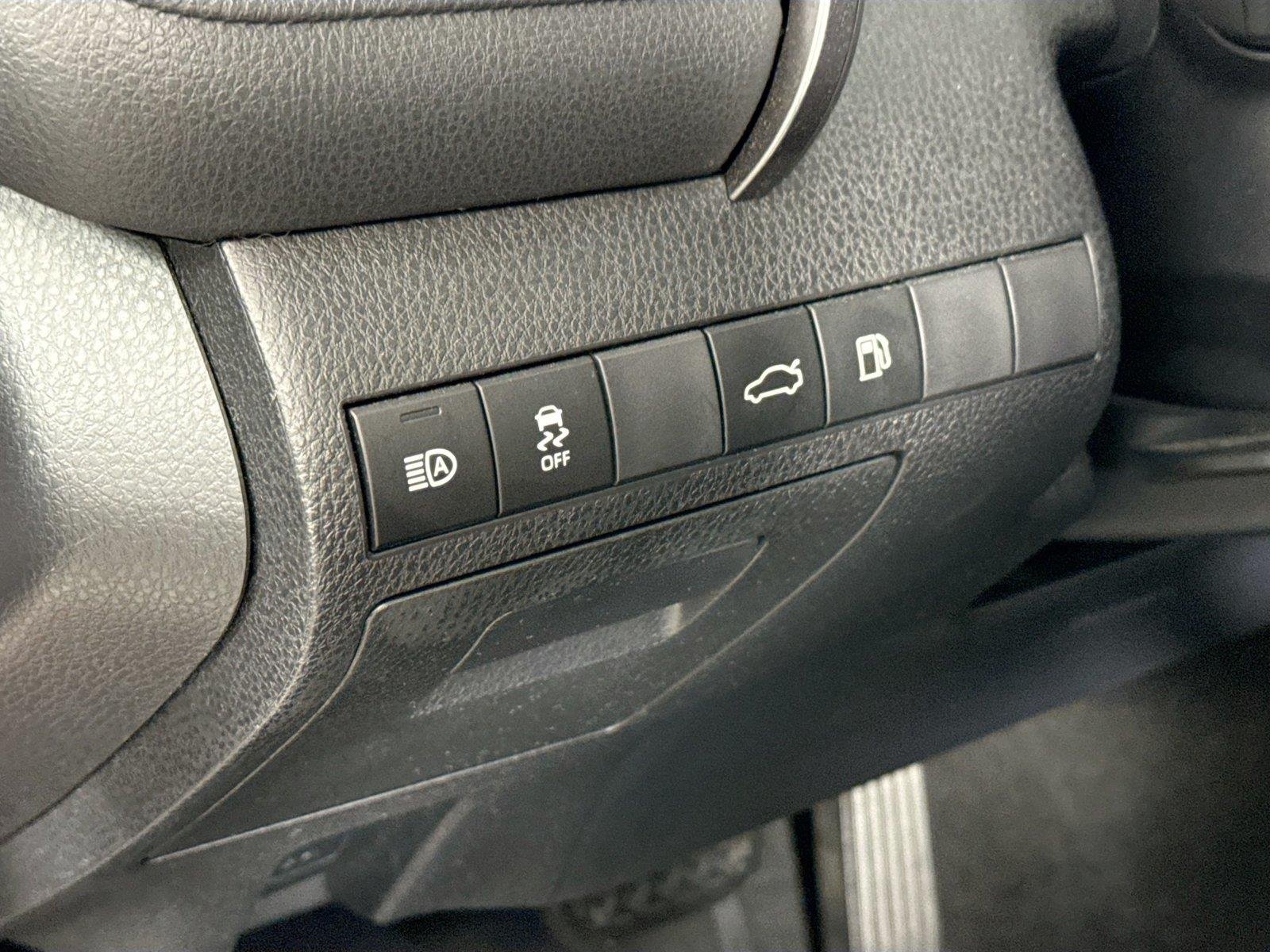 Used 2018 Ruby Flare Pearl Toyota XSE image 15