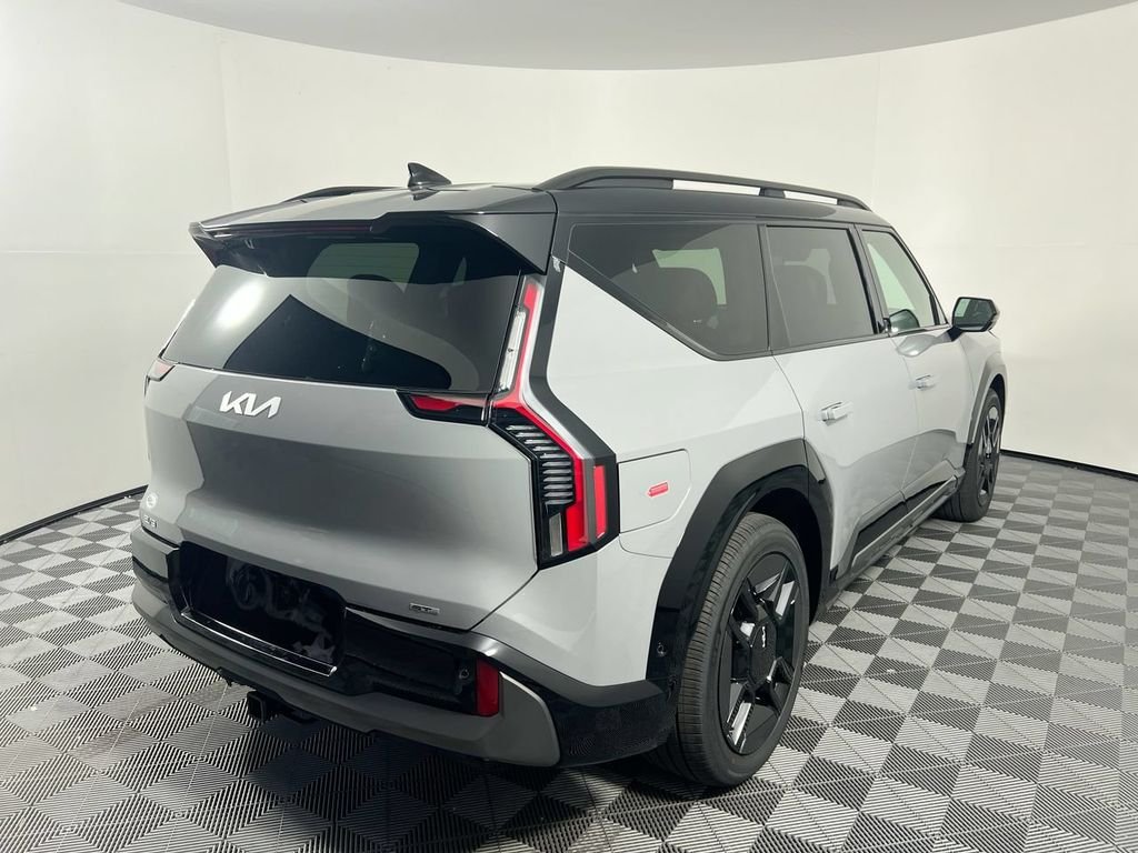 New 2026 Wolf Gray / Black Roof Kia GT-Line AWD image 3