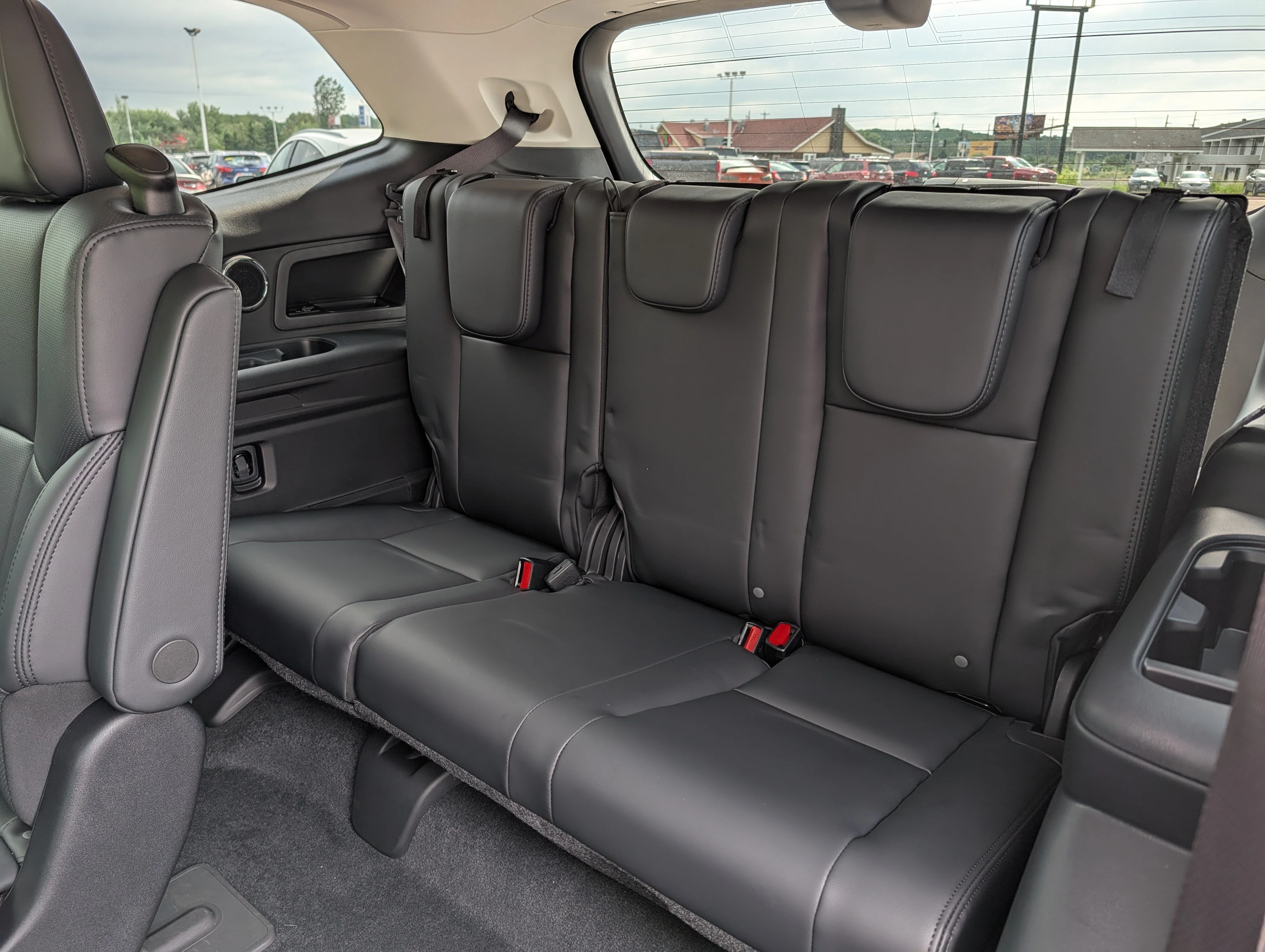 2026 Subaru Ascent Onyx Edition-Touring - Photo 8