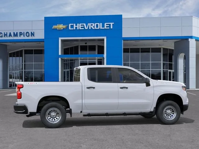 New 2026 Summit White Chevrolet WT image 5