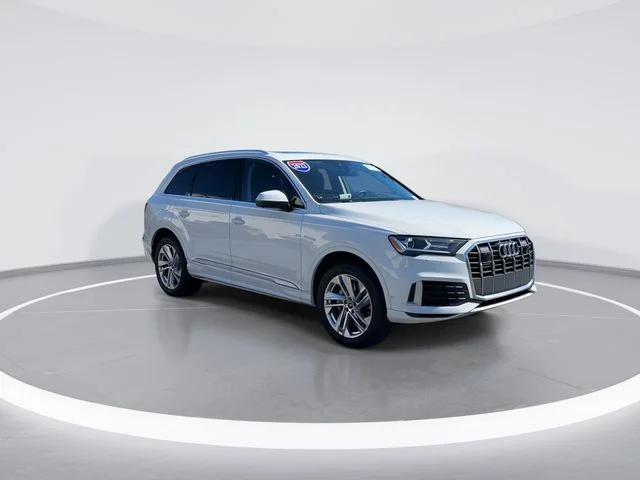 2023 Audi Q7 55 Premium Plus