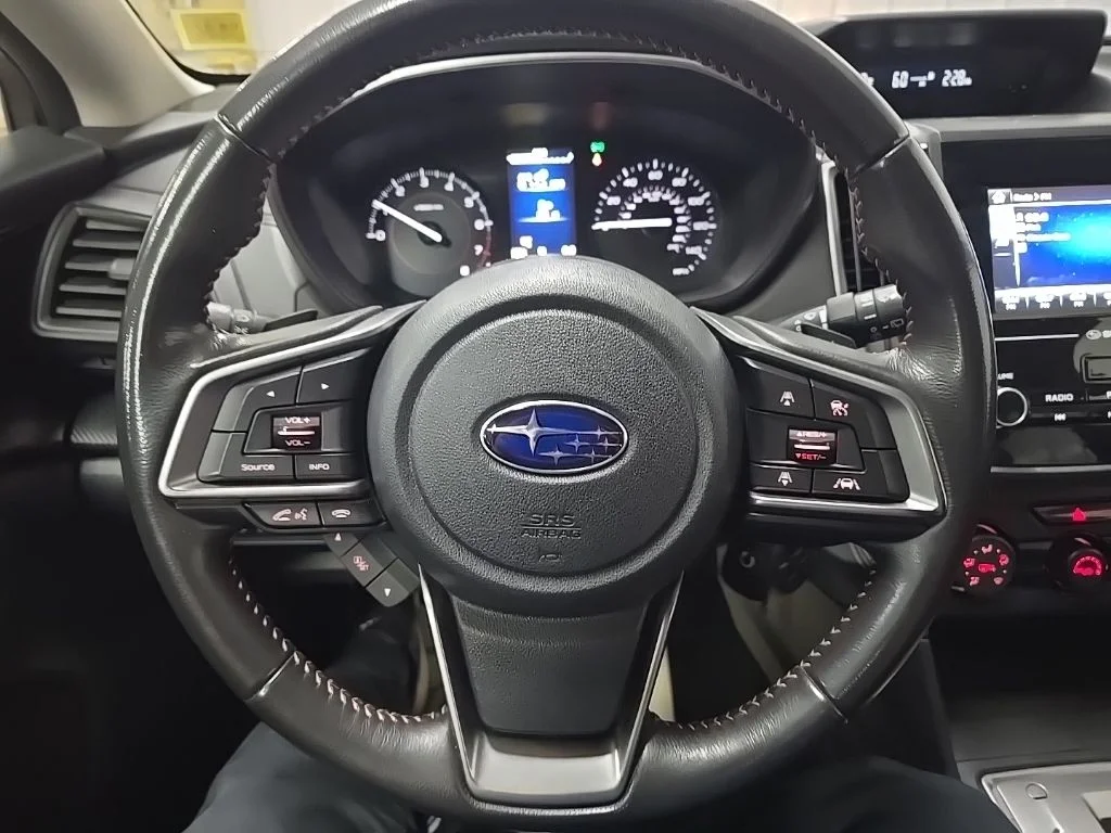 Used 2018 Crystal White Pearl Subaru 2.0i Premium image 18