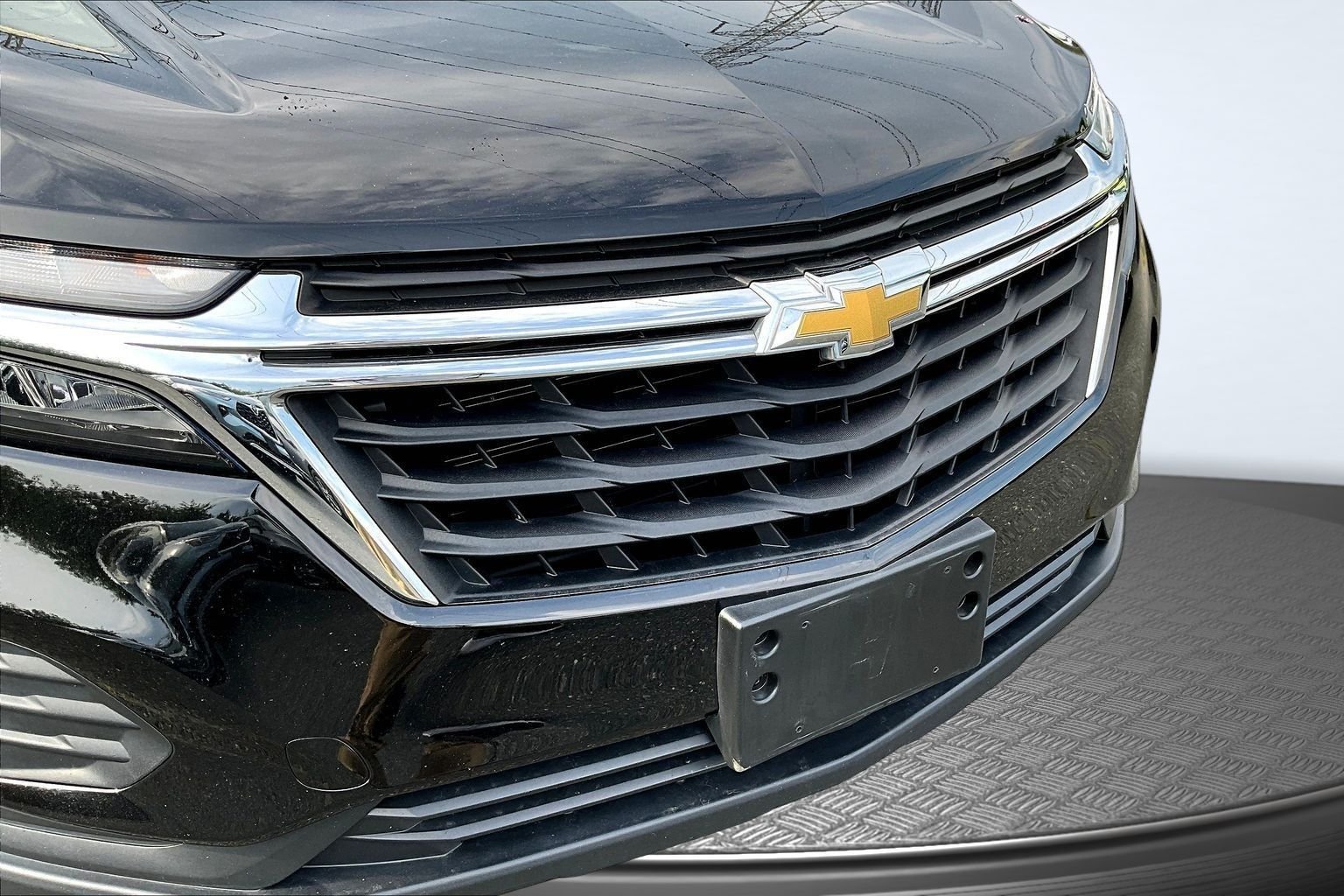 Used 2022 Black Chevrolet LS image 27