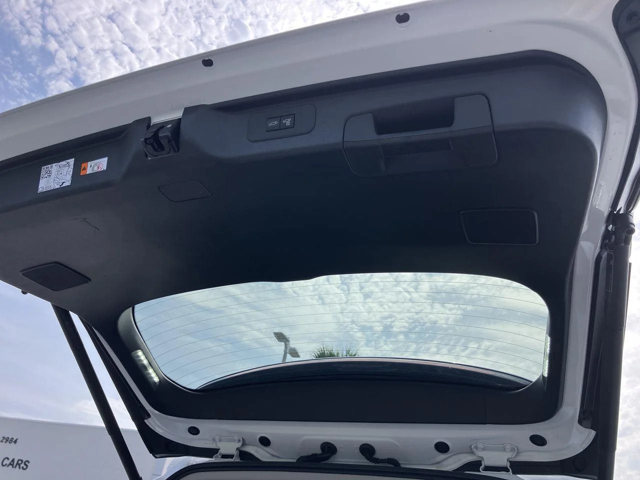 Certified Used 2025 White (Wind Chill Pearl) Toyota Limited image 29