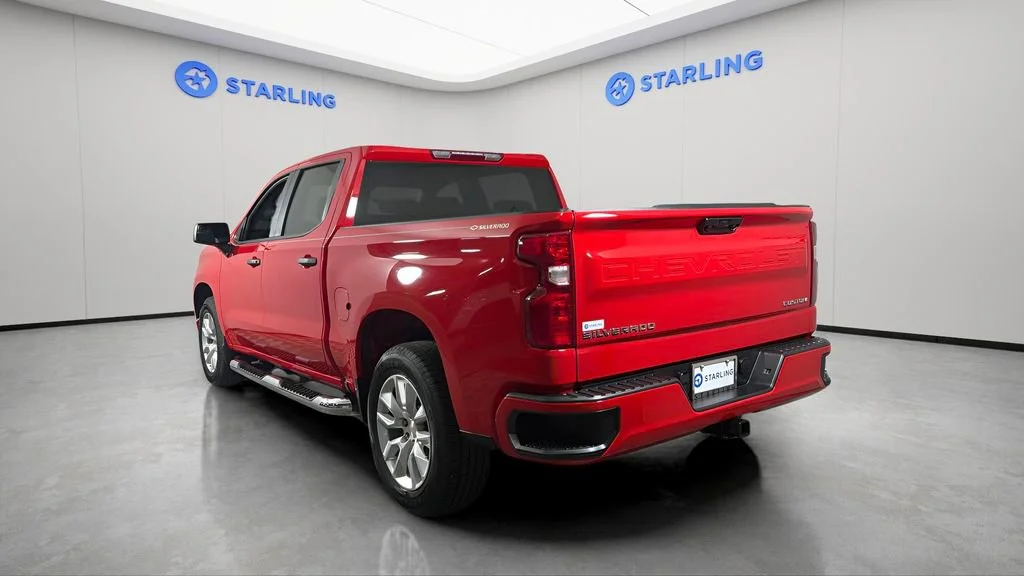 Used 2025 Red Hot Chevrolet Custom image 6