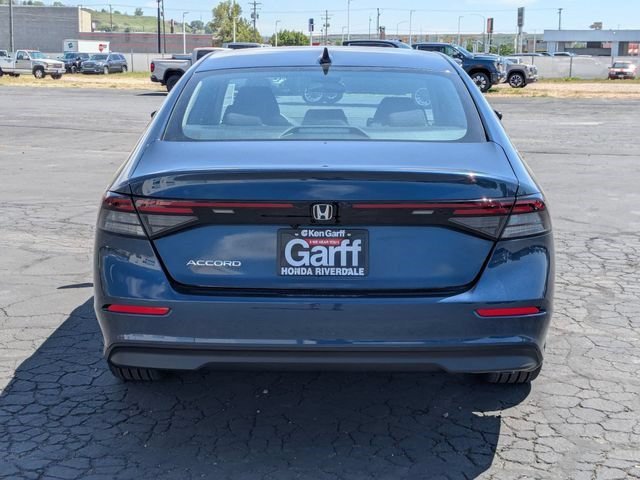 New 2026 Canyon River Blue Metallic Honda SE image 4