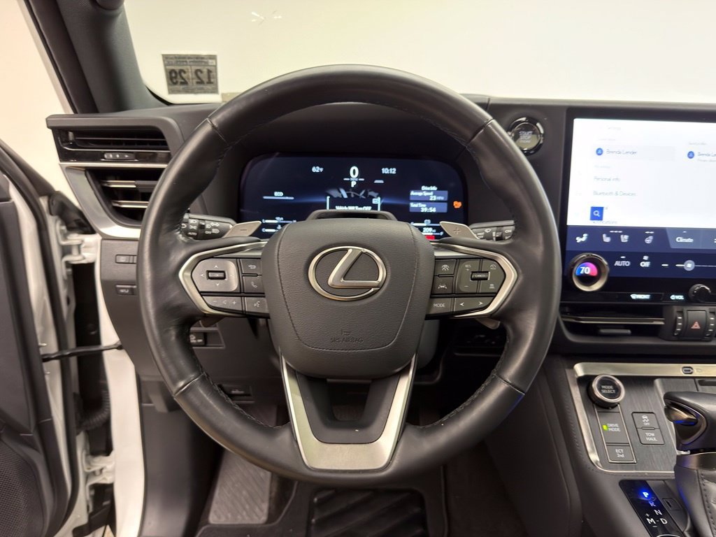 Used 2024 White Pearl Lexus 550 Luxury+ image 22
