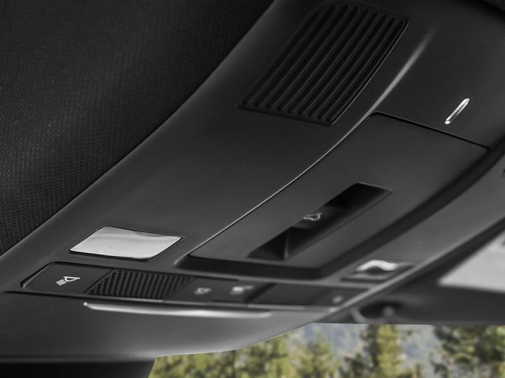 New 2025 Rhodium White Metallic Mazda Signature Company Car Clearance. Save with a demo! image 19