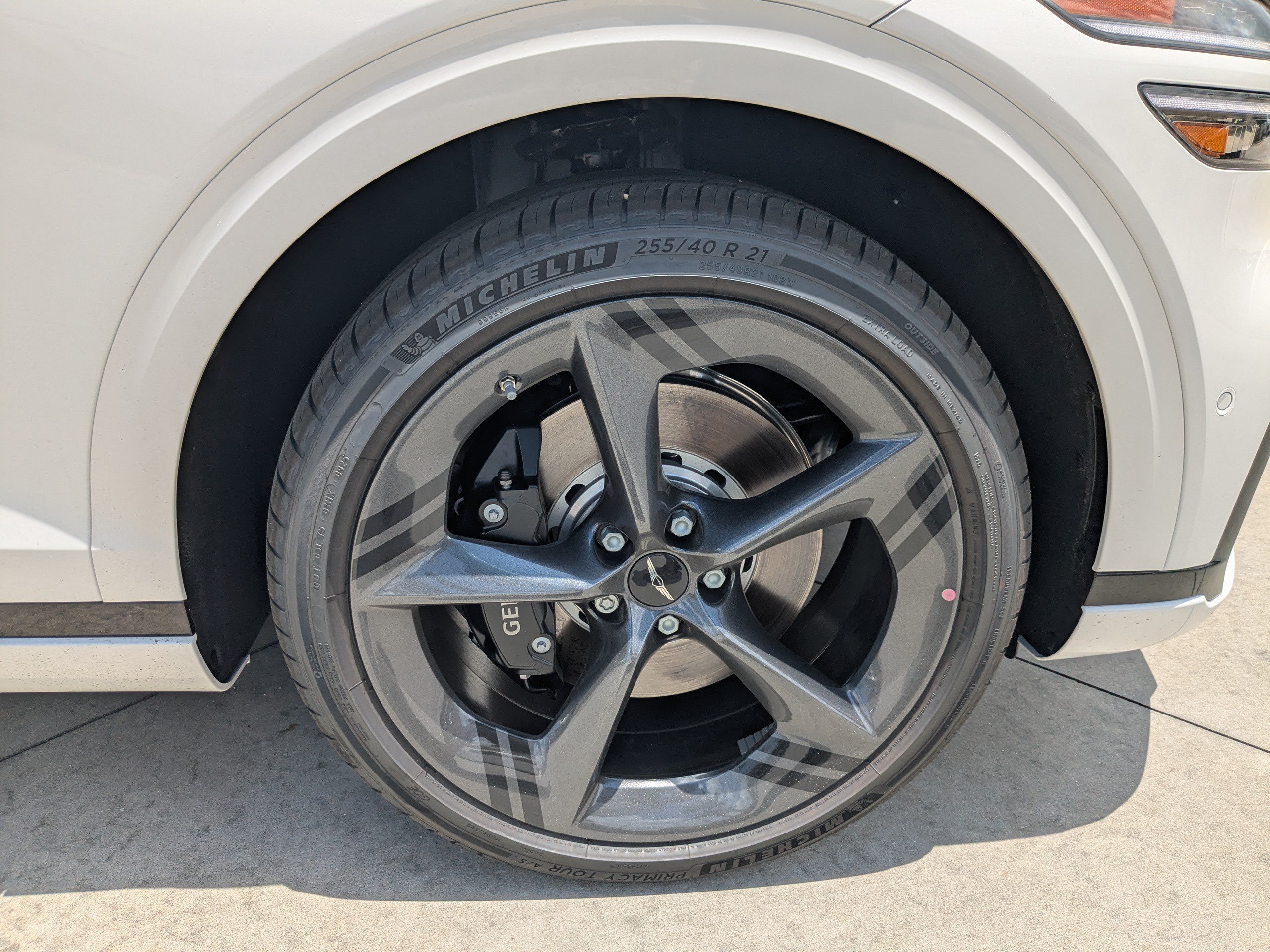 2026 GENESIS GV70 Sport Prestige - Photo 9