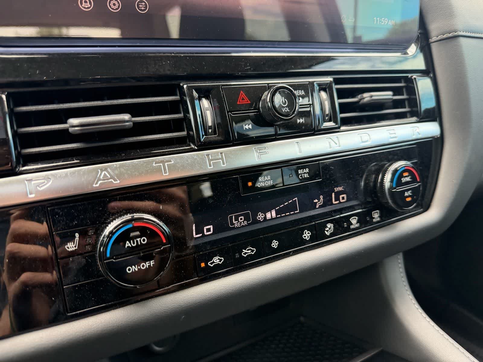 2026 Nissan Pathfinder SV - Photo 16