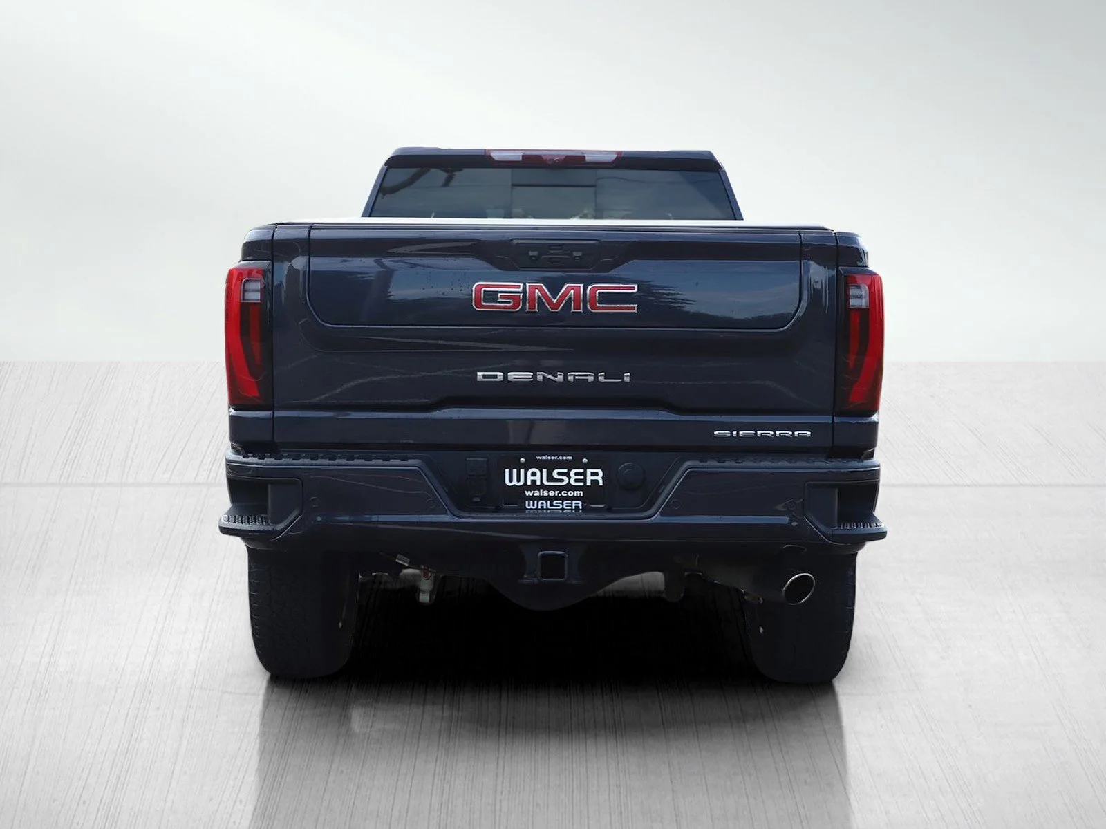 Used 2024 Titanium Rush Metallic GMC Denali image 4