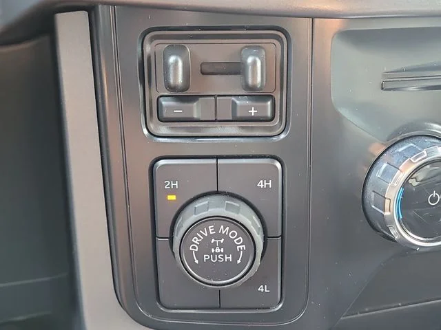 Used 2025 White Ford XLT image 29