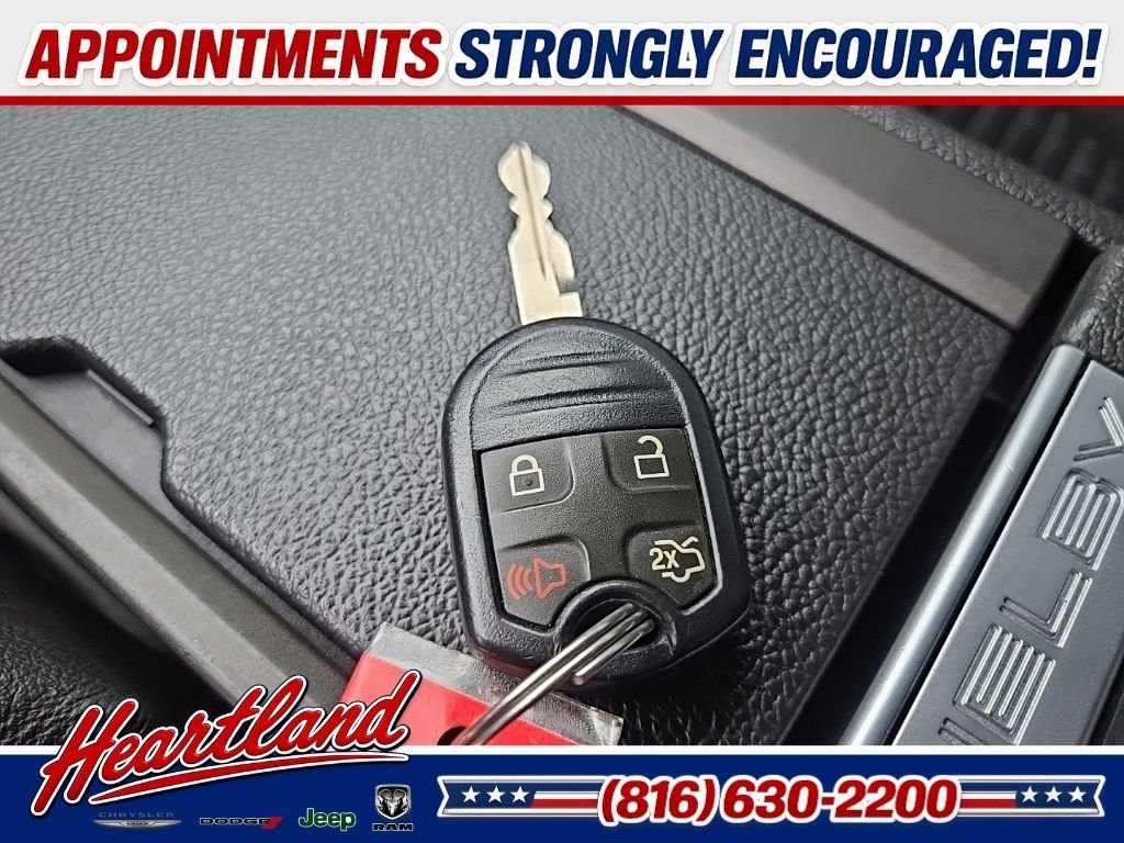Used 2013 Black Ford Shelby GT500 image 92
