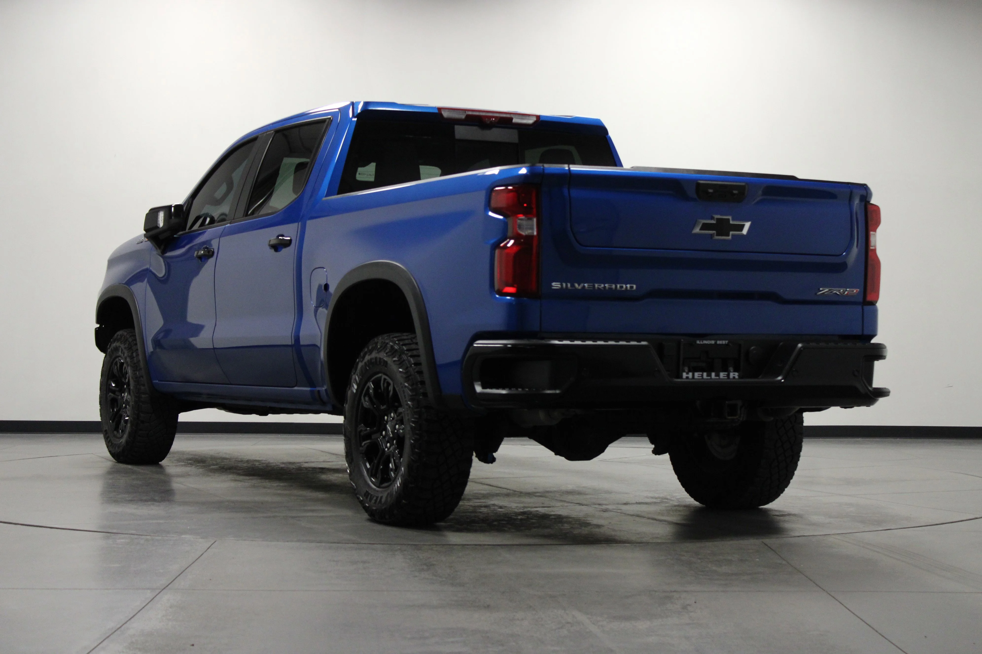 Used 2023 Glacier Blue Metallic Chevrolet ZR2 image 6